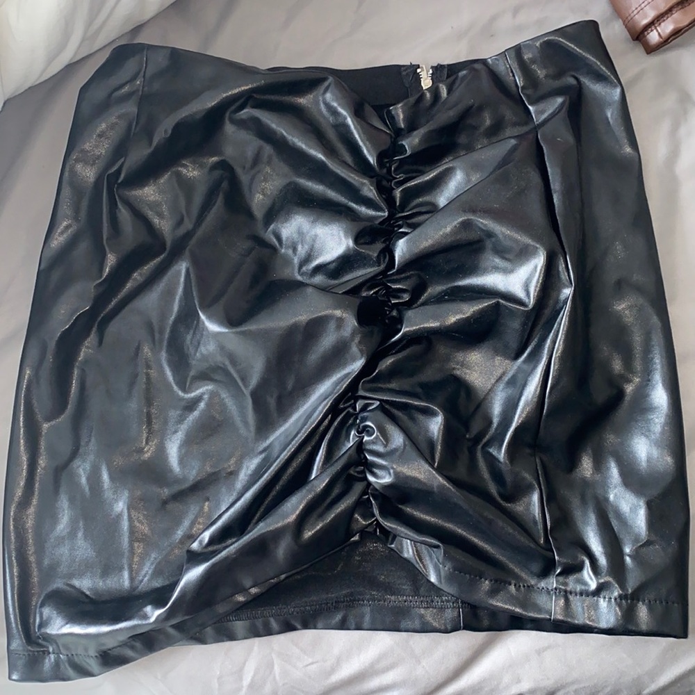 Black mini skirt